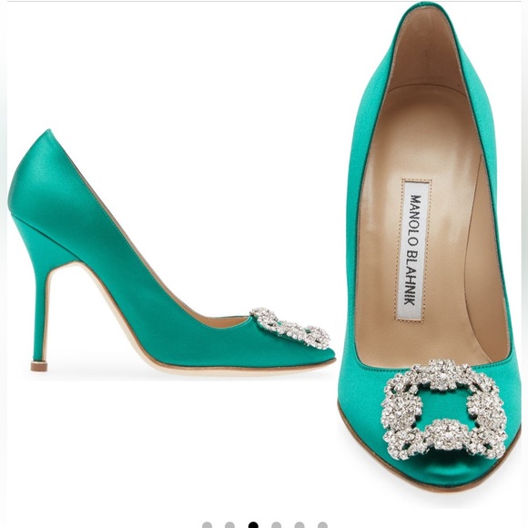 Manolo Blahnik Hangisi Crystal Buckle Pump - Picture 6 of 8